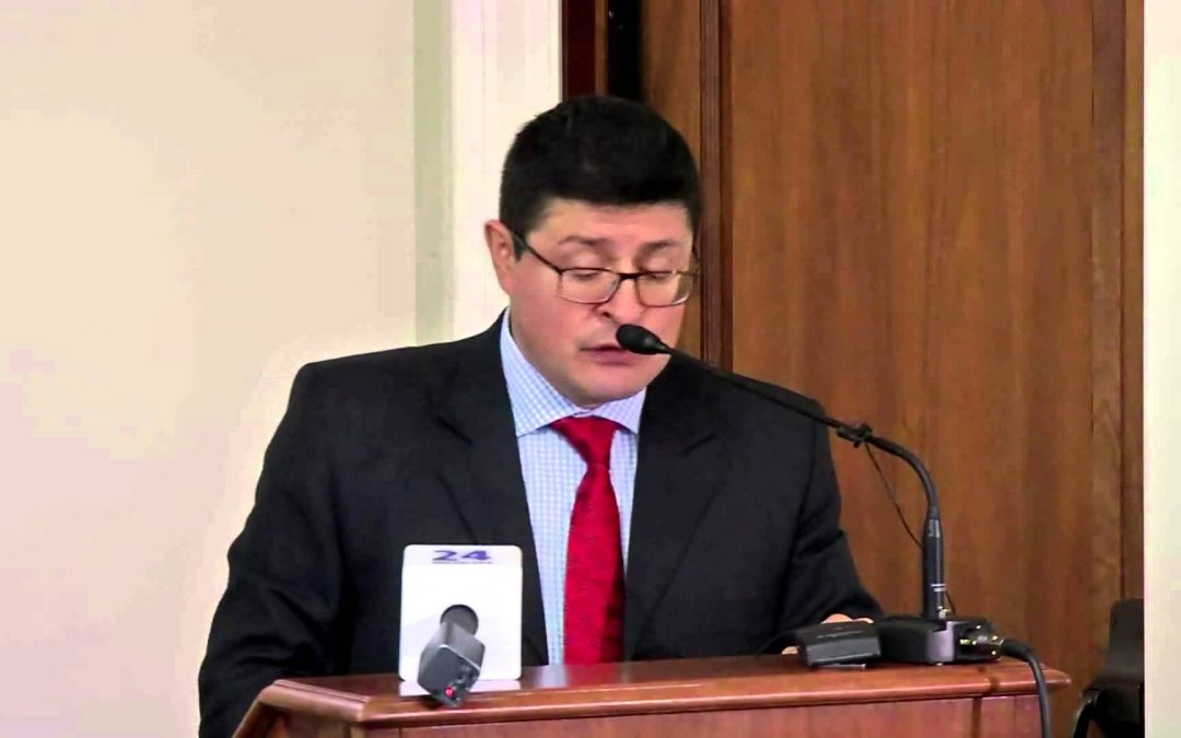 César Ricaurte en el Foro «Defensa de la Democracia en Ecuador»