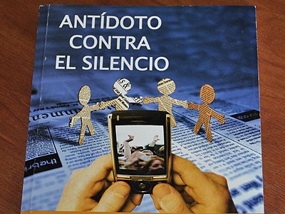 Antídoto contra el silencio: Testimonios desde el periodismo de investigación y el uso de herramientas web