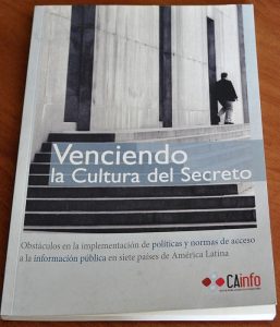Portada del libro Venciendo la cultura del secreto. 