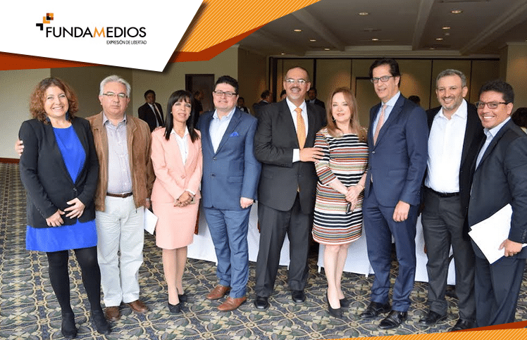 Manifiesto: Nuevos Tiempos. Nuevos Medios. Nueva Ley.