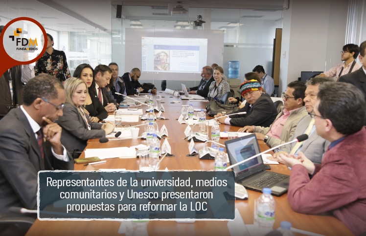 Representantes de la universidad, medios comunitarios y Unesco presentaron propuestas para reformar la LOC