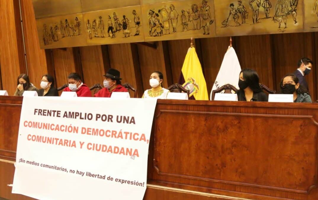 Frente liderado por CONAIE presentó su propuesta de Ley de Comunicación con énfasis en lo comunitario 