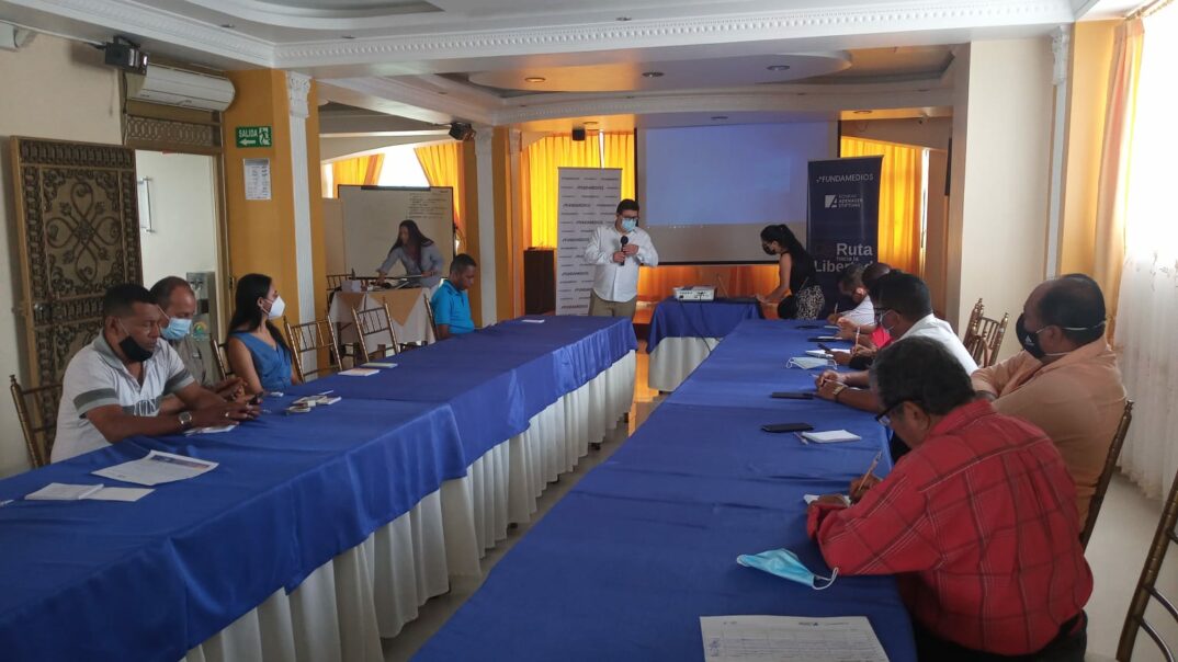 Periodistas de Esmeraldas fueron capacitados por FUNDAMEDIOS