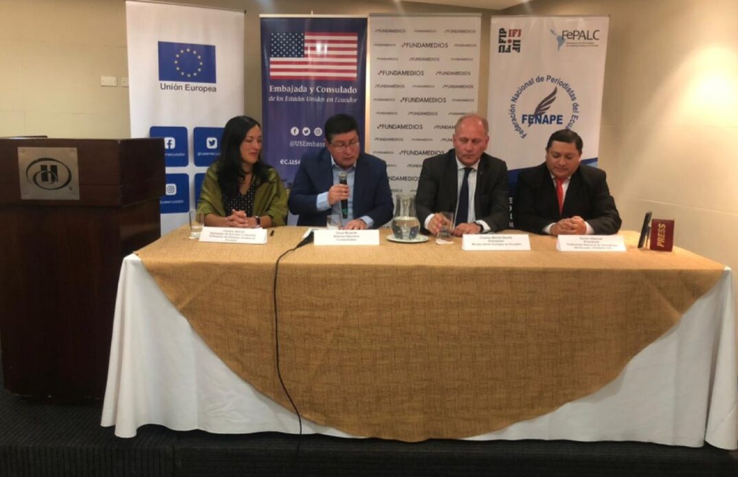 cumbreperiodismo vale