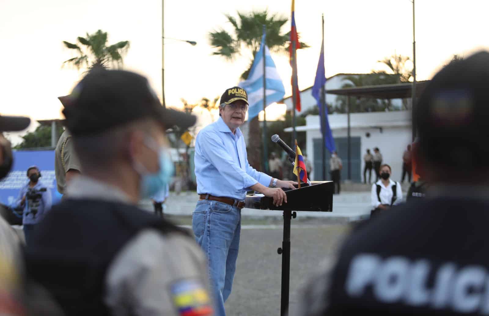 portedearmasobservatoriofundamedios