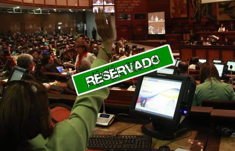 Comisión de la Asamblea declara sesión como reservada , sin sustento legal
