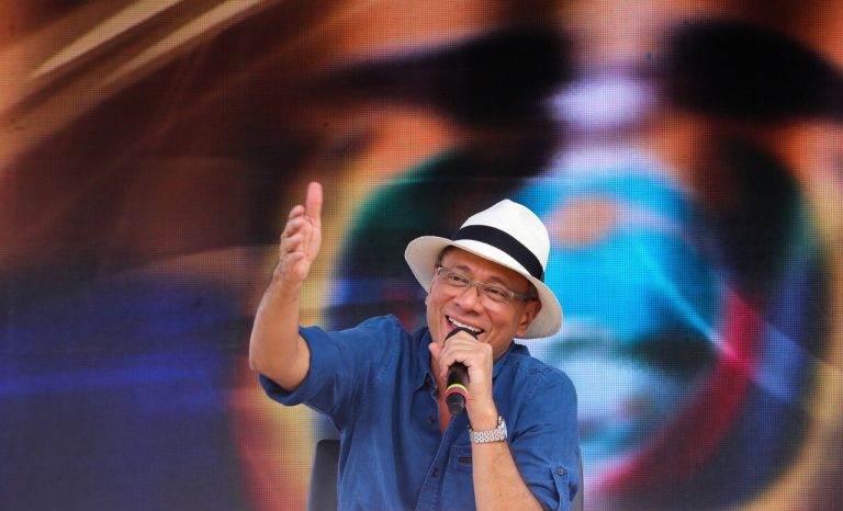 Vicepresidente amenaza y llama a funcionarios a enjuiciar a la Comisión Anticorrupción