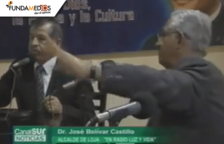 Alcalde de Loja dice que no contesta “majaderías” y censura llamadas del público en entrevista radial