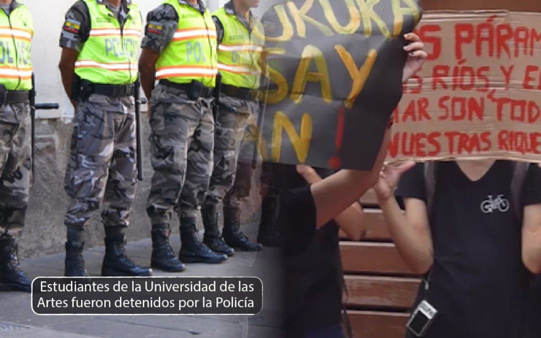 Policía detiene a estudiantes que intentaban hacer un performance en un evento gubernamental