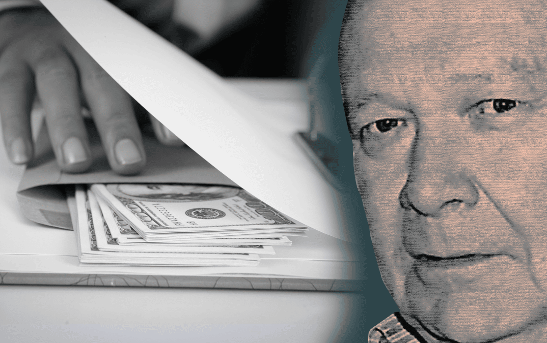 El Fantasma, el Cantante y los Ministros bicicletas o cómo limpiar frecuencias moviendo los hilos del mapa mediático