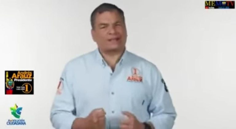 Expresidente Rafael Correa vuelve a su discurso a su discurso de «prensa corrupta» y ataca a los medios en el cierre de campaña