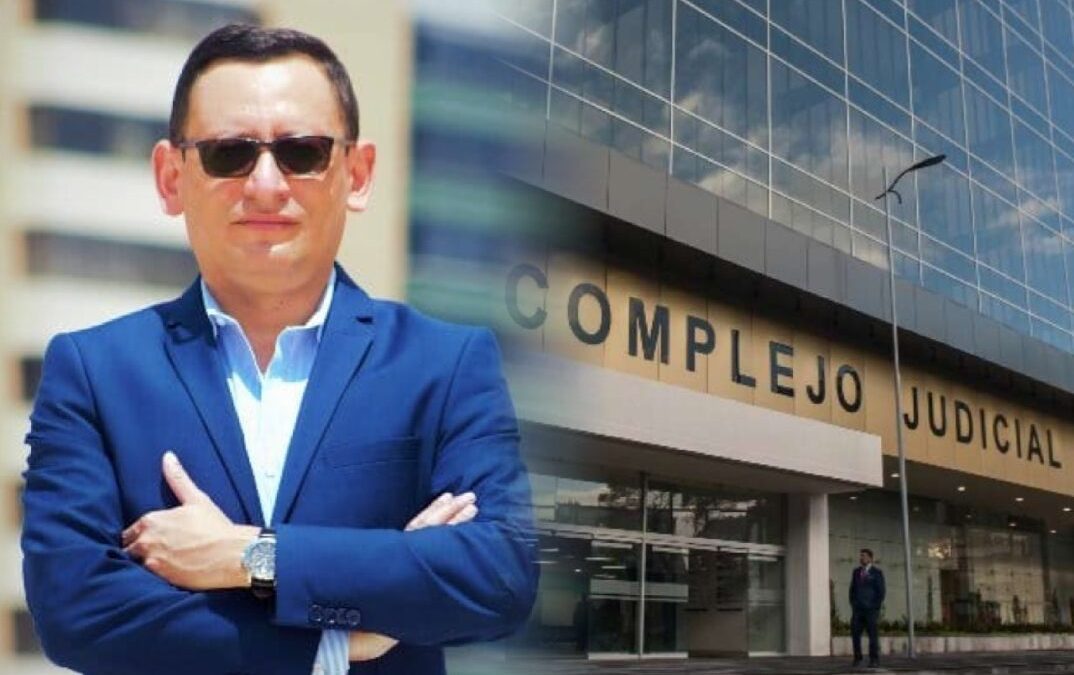 Policías y funcionarios judiciales impiden cobertura de Plan V