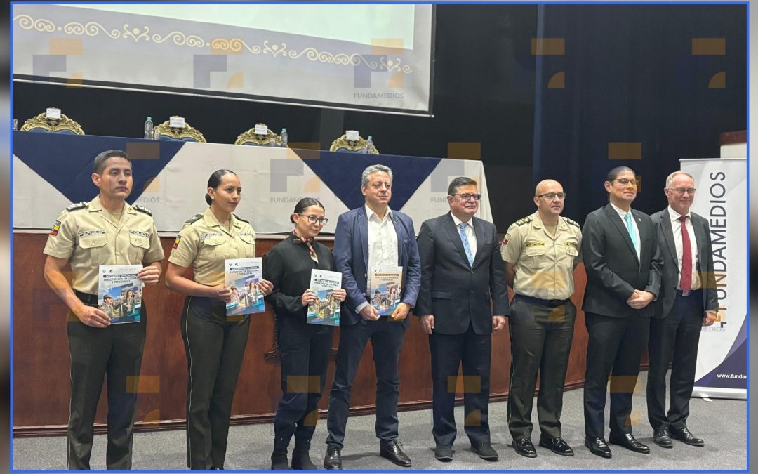 Fundamedios y Policía Nacional firman acuerdos entre uniformados y periodistas en pro de la Libertad de Prensa