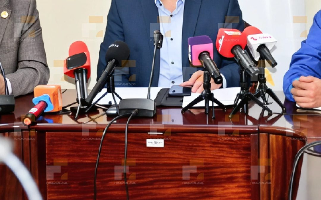 Alcalde de Cuenca estigmatiza y desacredita a medio digital