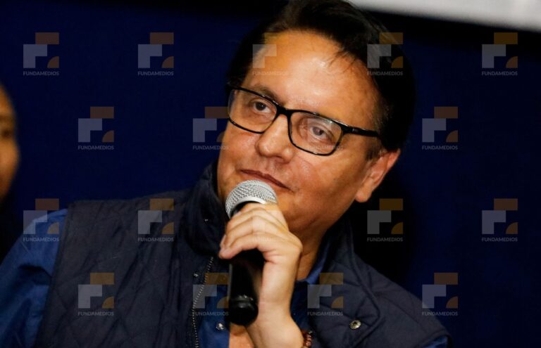 Actualización: Rafael Correa publica vídeo descalificando a las hijas de Fernando Villavicencio, luego de las amenazas recibidas